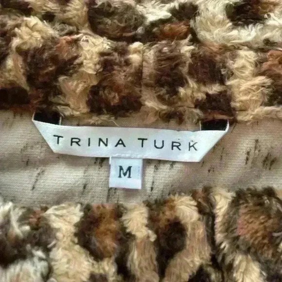 Trina Turk Animal Print Faux Fur Sweater Size Medium - Picture 5 of 10